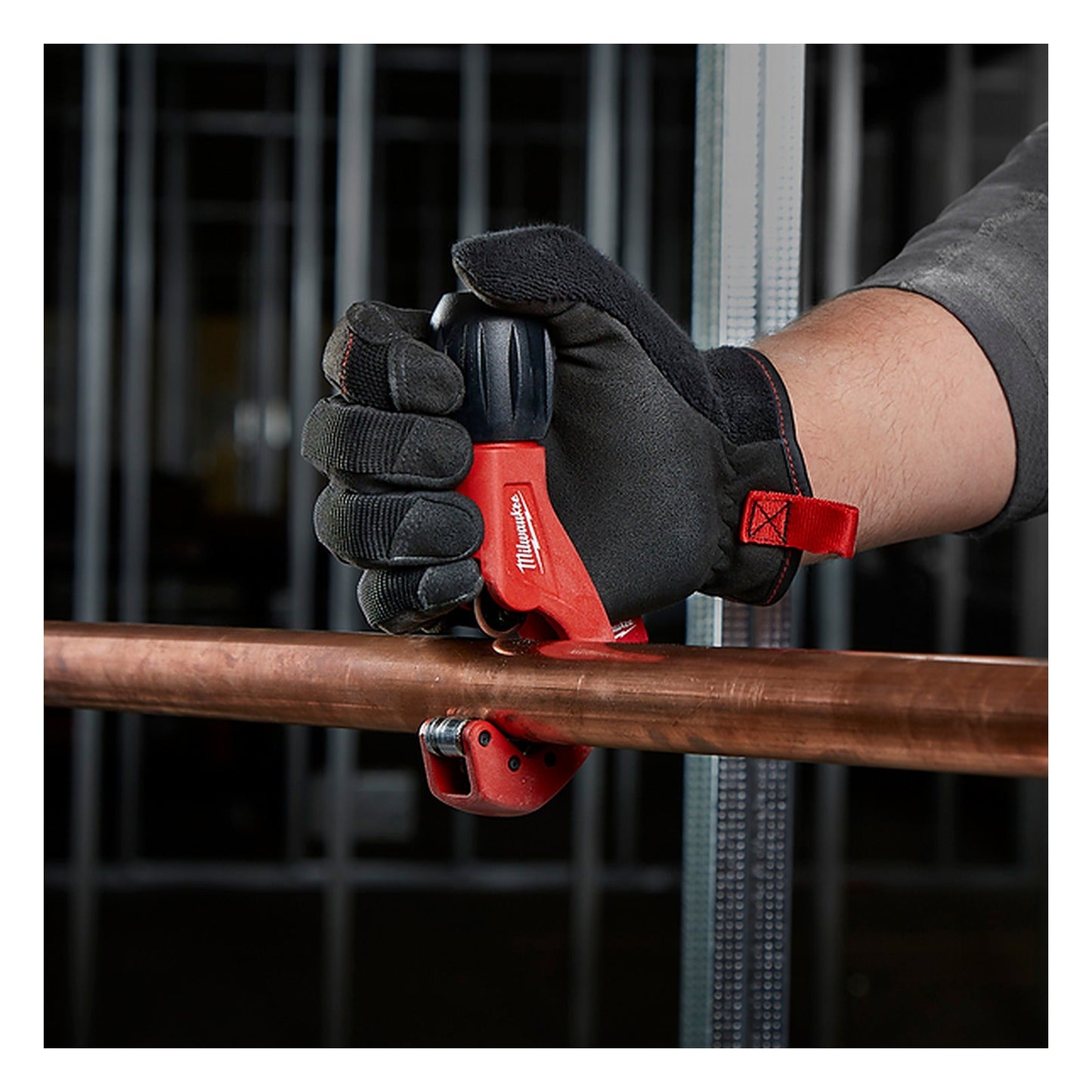 Milwaukee 25mm (1in) Constant Swing Copper Tubing Cutter 48224259
