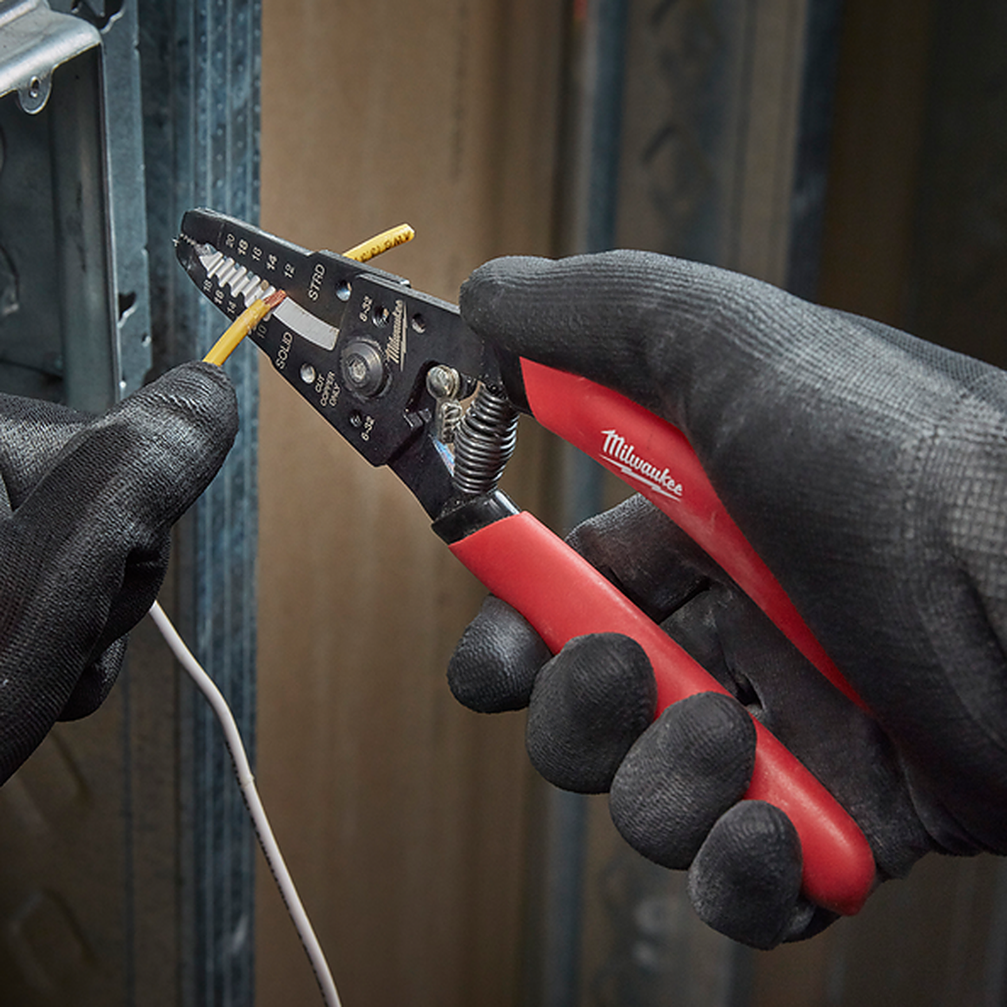 Milwaukee Wire Stripper/Cutter for Solid and Stranded Wire