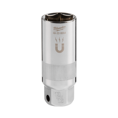 Milwaukee 3/8in Drive 13/16in Magnetic Spark Plug Socket