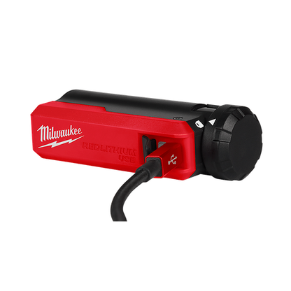 Milwaukee REDLITHIUM USB Rechargeable Portable Power Source Kit