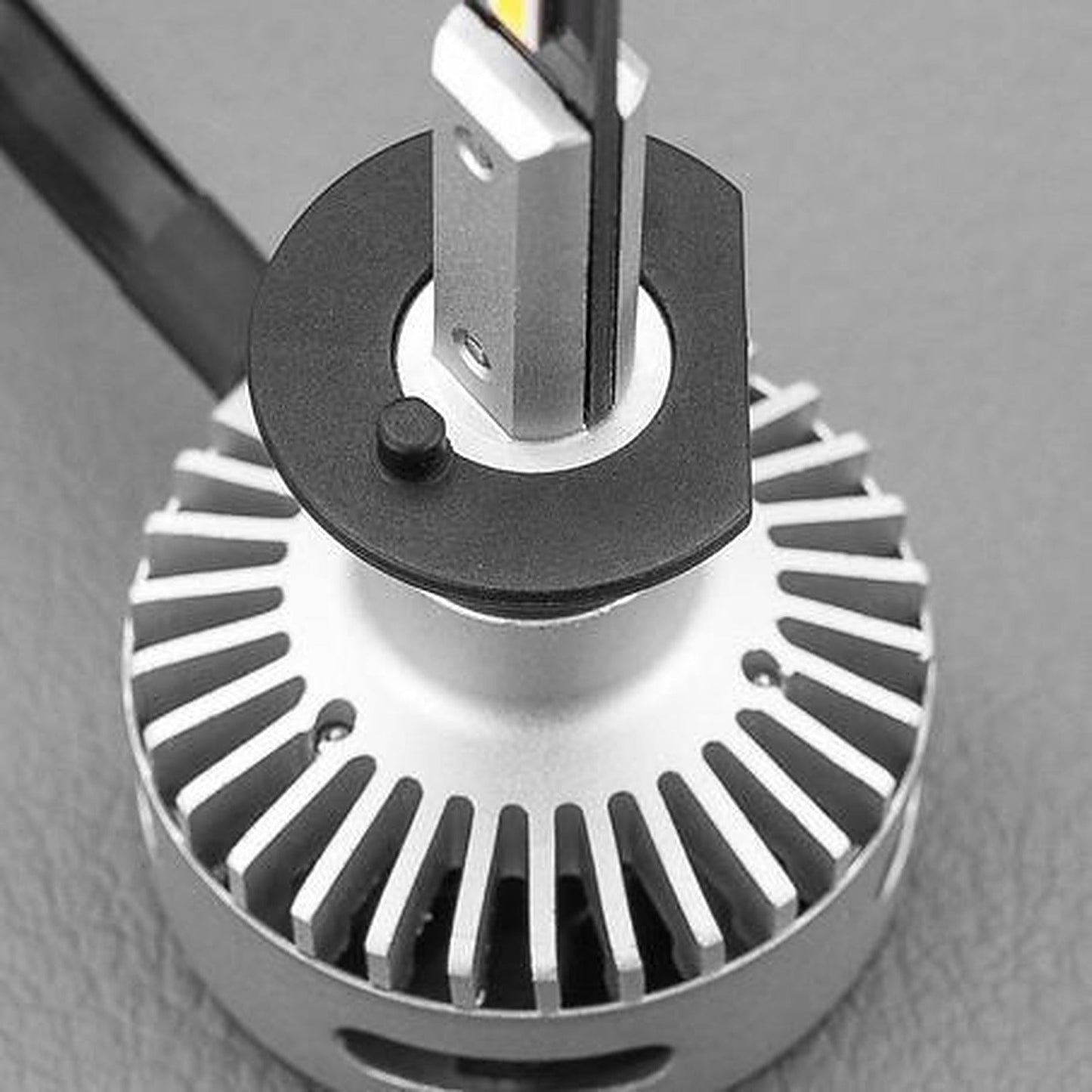 Stedi H1 Globe LED Headlight Conversion Projector Style LEDCONV-PR-H1